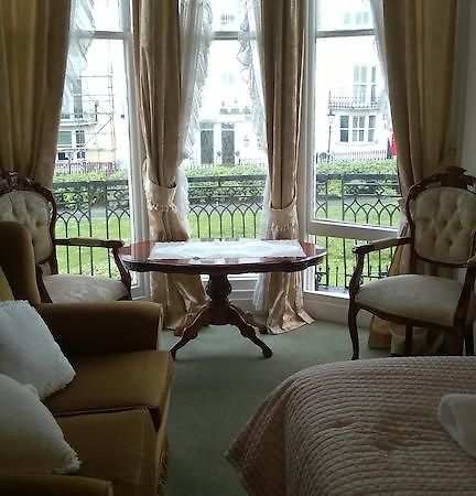 برايتون Alston House Hotel الغرفة الصورة